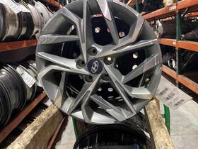 Hyundai 52910l0210 Used Wheel Fits 2020 Sonata Gasoline 17x7 Alloy Id Grade B