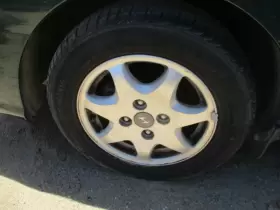 560-70687 Hyundai Wheel 15x6 Alloy 7 Spoke Fits 99-01 Sonata