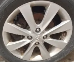 560-70817b Hyundai 2013 Accent Oe Wheel 16x6 8 Spoke Excl. Tpms