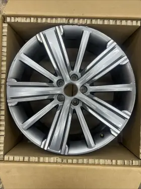 403005na0a Infiniti Qx50 2019 - 2023 96268 Aluminum Oem Wheel Rim 20 X 8.5 Full Hyper