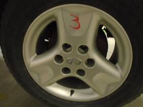 Infiniti 560-73675b Wheel 17x8 Painted Silver Finish Fits 01-03 Qx4 1770920