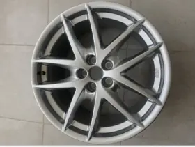 4r8m1007ca Jaguar 00-06 X206 S-type R Barcelona 9.5 X 19 Rear Wheel Rim Silver Oem