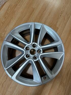 Jaguar T2r14419 19 Inch F Type 59936 Volution 5 V Spoke Front Oem Wheel