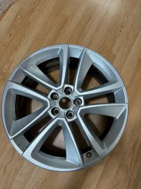T2r14419 Jaguar 19 Inch F Type 59936 Volution 5 V Spoke Front Oem Wheel