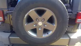 1bz81dd5ae Jeep Used Wheel Fits 2010 Wrangler 17x7-1/2 5 Spoke Painted Gray Grade A