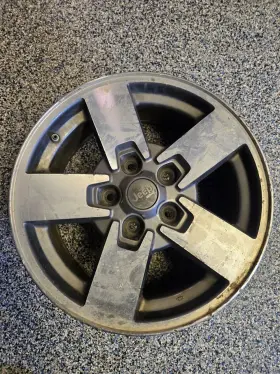 560-09096c Jeep/plymouth Truck Wheel 17x7-1/2 Aluminum 5 Spoke Black Fits 07-08 Commander 475903
