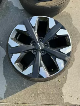 52910dw360 Kia Sportage 2023 2024 Oem 19 Inch Wheel 74647 95387