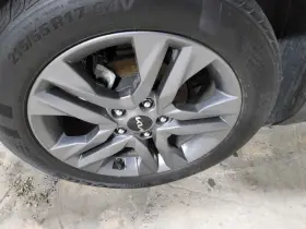 560-74682 Kia Wheel 17x7 Alloy 5 V Spoke Painted Gray Fits 21-23 Seltos 696632
