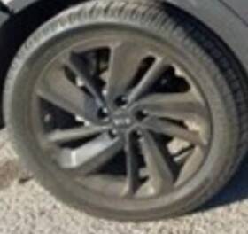 Kia 560-74764b 2018 2019 Niro 18 Inch Alloy Wheel Rim 5 Split Spoke Oem
