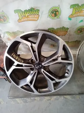 560-74809 Kia Wheel 19x7-1/2 5 Y Spoke Alloy Fits 20-22 Sportage 3196602