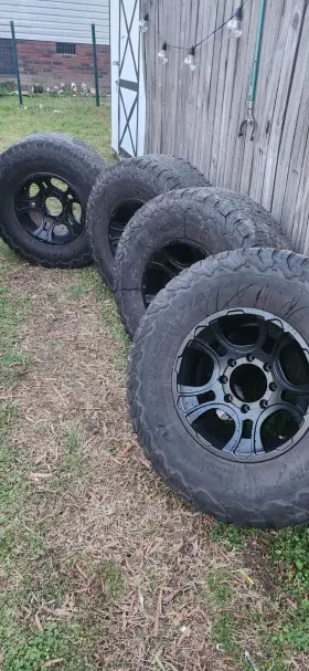 Xd80129055200 Kmc Wheels Used/cracked 17 Inch Offroad Rims Xd 801 Crank Xd80129055200 Kmc Wheels Used/cracked 17 Inch Offroad Rims Xd 801 Crank