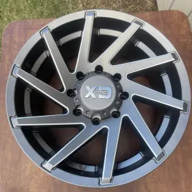Xd-834 Kmc Xd834 Cyclone Grey 20 Inch X9