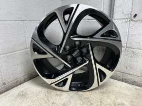 560-10562 Lincoln 2024 Nautilus 20x8 Wheel A- Condition Aluminum Oem