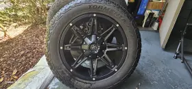 8090-2952mb Mayhem Wheels Rampage Matte Black 6-lug Wheel 20x10 -25mm Offset And Tires New