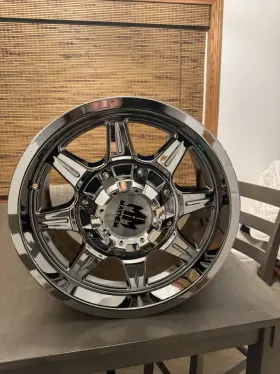 8100-7952p2d18 Mayhem 17x9.0 Monstir Wheels 1 Pvd#2chrome Bolt Pattern 5-127/139.7 Offset 18