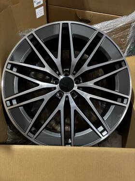 Mb M122229511mb 22 Inch Wheels For Mercedes Gle 350 / 450 53 Set Of 4