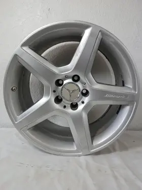 2114016702 Mercedes-benz W211 E55 Amg Cls550 9 X 18 Inch Rim Oem