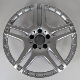 Mercedes-benz 2304000202 07-11 Cls63 Amg 19 Inch Rear Rim Face Wheel Cls55 Cls 2 Piece