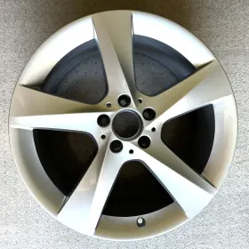 A1664010202 Mercedes-benz Genuine Oem Gle350 19x8.5 5-spoke Wheel Clean Nice 1of4