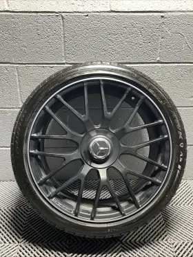 A2054011700 Mercedes-benz 2015-2019 C63 W205 Front Rim Wheel 8.5j X 19 Et38 Oem Note