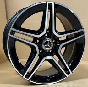 A2054019600 Mercedes Benz Oem 2019-2023 C43 C300 18x8.5 Wheel 2054019600 Rim 85696 Rear