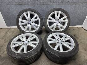 Mercedes-benz A2184011202 Wheel Wheels Tires Set 18 Inch W218 Cls550 Cls400 Oem