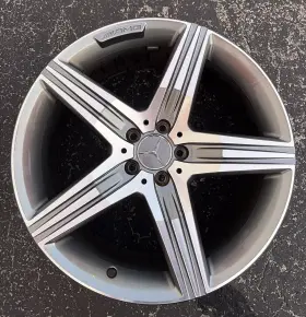 A2224011300 Mercedes-benz 20 Inch Damaged Rear W222 S63 S65 Amg 9.5 X R20 Wheel Rim Factory Oem
