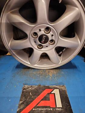 Mini 560-59570 05-14 Cooper Wheel Rim 16x6-1/2 7 Spoke 4 Lug Aluminum With Tpms Cap Oem