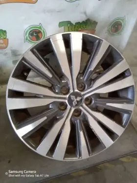 560-65863 Mitsubishi Outlander 2019 Wheel 3464149
