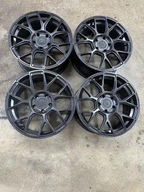 Mr14778012438 Motegi Mr147 Cm7 17x8 5/114.3