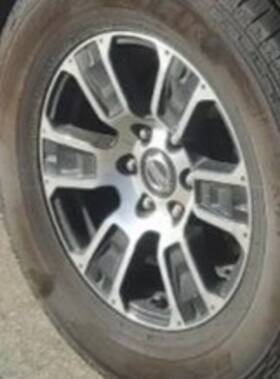 Nissan 560-62752b 2017-2024 Titan Oe Wheel 18x8 6 Spoke Black Solid