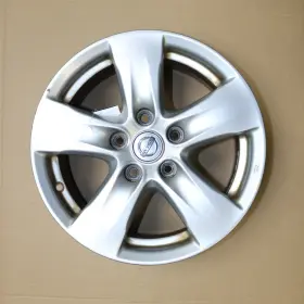 D03001ja2a Nissan 2011-2017 Quest 5-spoke 16 X 7 Aluminum Alloy Wheel