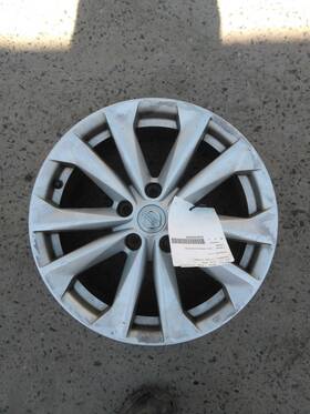 Nissan D0c006fm1a Used Wheel Fits 2018 Rogue Sport 17x7 Alloy 10 Spoke Grade A