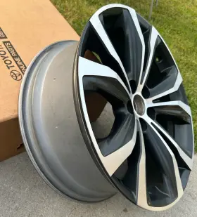 426110e390 Oem Lexus Rx350 Rx450h Wheel Rim 20x8 Used Toyota