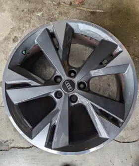 89a601025e Oem Audi Q4 E-tron Wheel / Rim 2 Front And 1 Rear 8j X 20 Inch 9 Silver Used