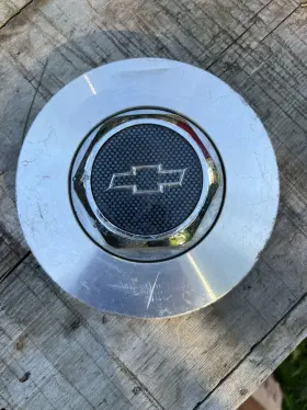 9592363 Oem 1998 1999 Chevy Malibu Aluminum Wheel Center Cap Used 5066