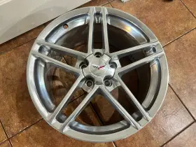 9594354 Oem 2006-2013 Gm Chevrolet Corvette C6 Z06 Front Polished Aluminum Wheel