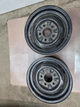 3860957 Original Gm Chevrolet Pair Nice Chevy Ii 13 X 5.5 5 Lug Wheels 65 66 67