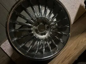 61772754 Panther 20 Inch Chrome 5 Lug Universal Rims