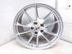 560-67431b Porsche Wheel 20x9-1/2 5 Double Spoke Rear Fits 13-16 Boxster S A Condition Oem