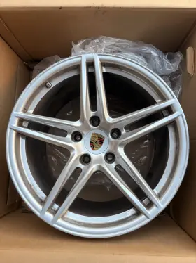 991.362.141.02 Porsche Oem 19 Inch 991 Carrera Wheels Rims