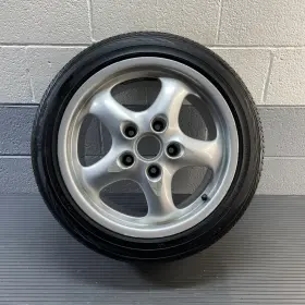 9933621280061m Porsche 1997-2004 Boxster 986 Rear Alloy Wheel Rim With Tire 9jx17 Et47 Note
