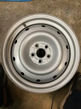 090604048 Subaru 16x6.5 Inch Spare Wheel Silver Like New