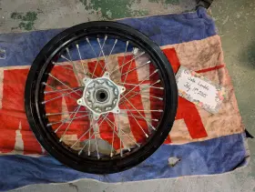 42069 Suzuki Drz 400 Drz400 Drz400sm Oem Supermoto Wheelset Black Front And Rear