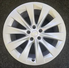 1027225-00-a Tesla Model X 2016-2020 Factory Oem Wheel Original Rear 20 Inch X10 Silver Rim 568