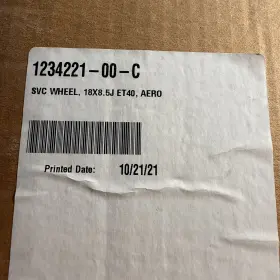 1234221-00-c Tesla Model 3 8x8.5j Et40 Aero Alloy Wheel New Oem 2017-2023