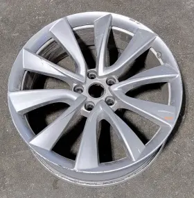 560-97414x Tesla 19 Model 3 20x8.5 Sport Silver Wheel Oem