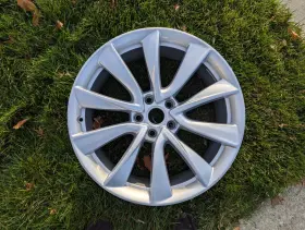 Jw96231 Tesla 2017-2020 Model 3 19 Inch Sport Stiletto Wheel