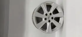 426110e190 Toyota Ft11-ft13 Highlander Wheel 17x7-1/2 Alloy 7 Spoke Oem