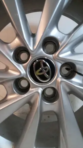 560-75221a Toyota Wheel 18x8 Alloy 20 Spoke Silver Fits 18-22 Camry 454341